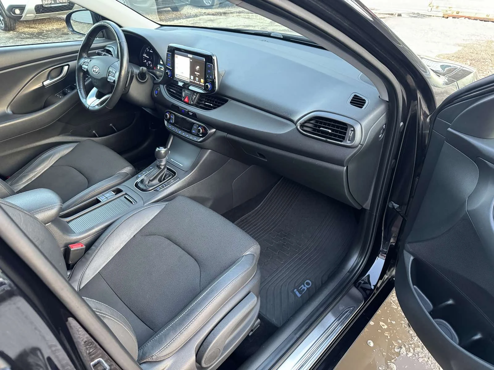 Hyundai I30 1.6DIESEL* FULL* AVTOMAT* EVRO6, снимка 14 - Автомобили и джипове - 53866095