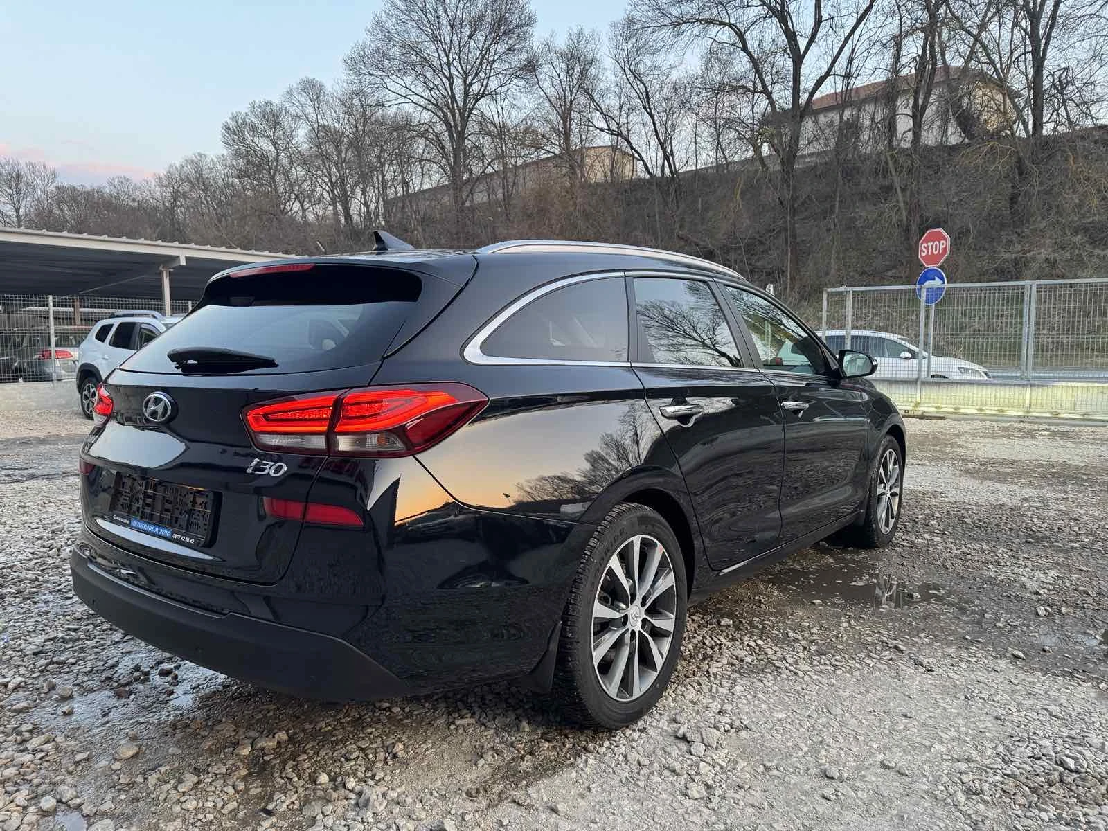 Hyundai I30 1.6DIESEL* FULL* AVTOMAT* EVRO6, снимка 8 - Автомобили и джипове - 53866095