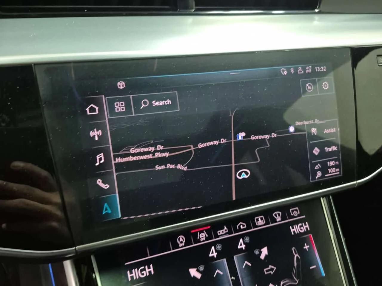 Audi A8 L 55 TFSI quattro/B&O/MASSAGE SEATS/ДИСТРОНИК/360, снимка 9 - Автомобили и джипове - 54008231