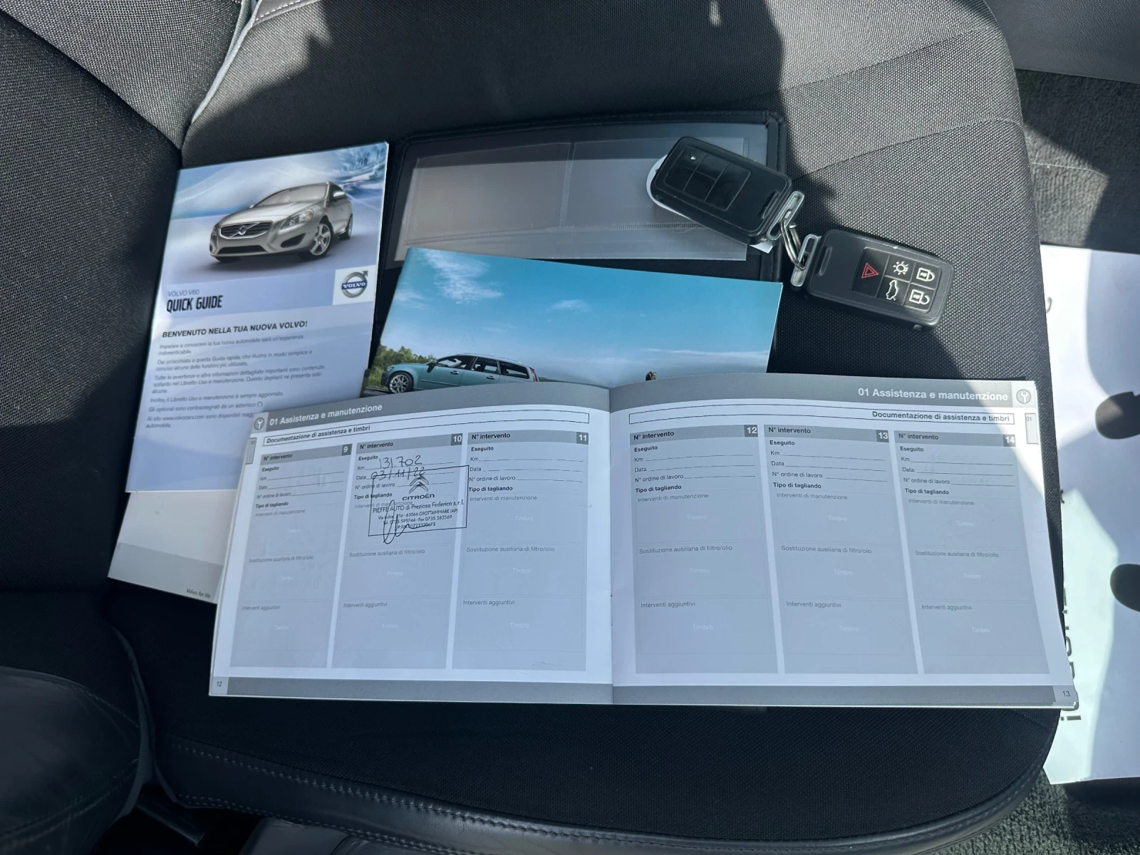 Volvo V60 2.0D-159000км-163к.с-АВТОМАТ-SUMMUM-XENON-ПОДГРЕВ, снимка 16 - Автомобили и джипове - 54061948