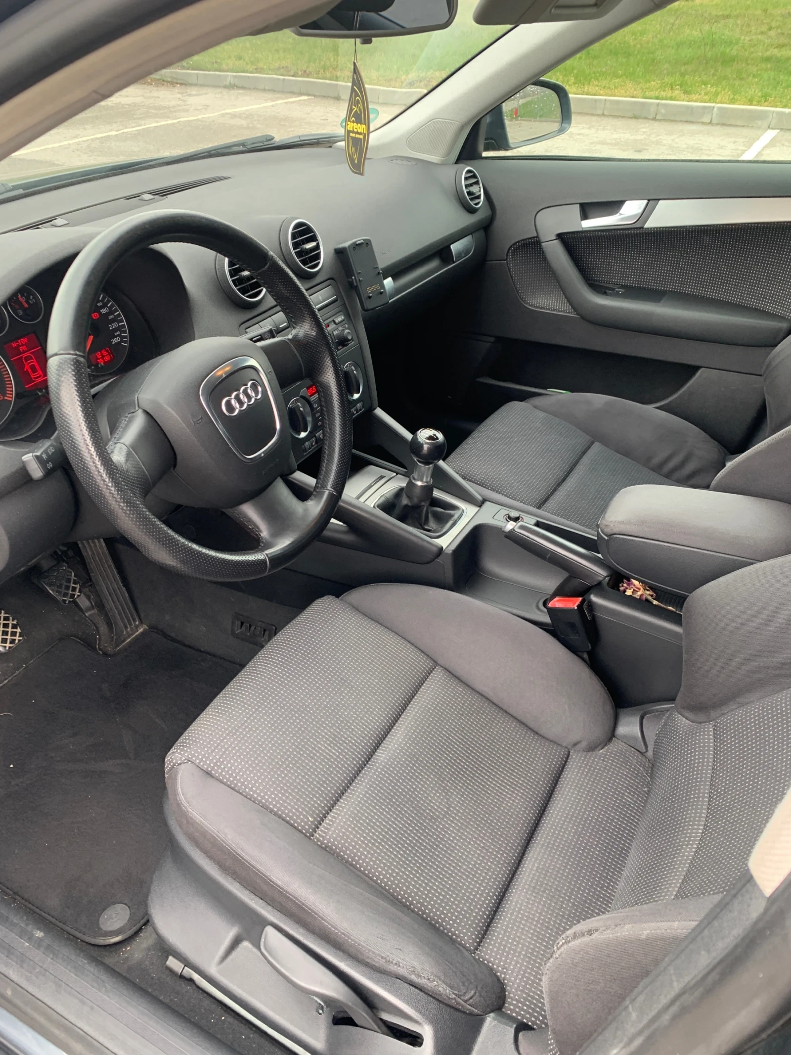 Audi A3 2.0 TDI BMM, снимка 11 - Автомобили и джипове - 54164764
