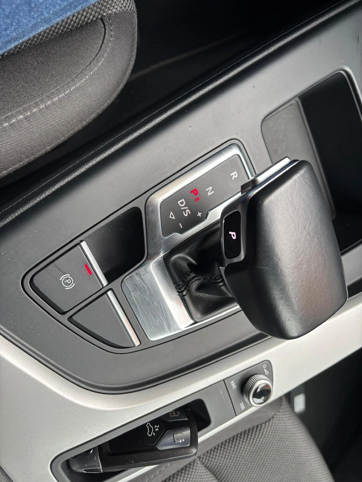 Audi A4 35 TDI S-tronic, снимка 15 - Автомобили и джипове - 54339702