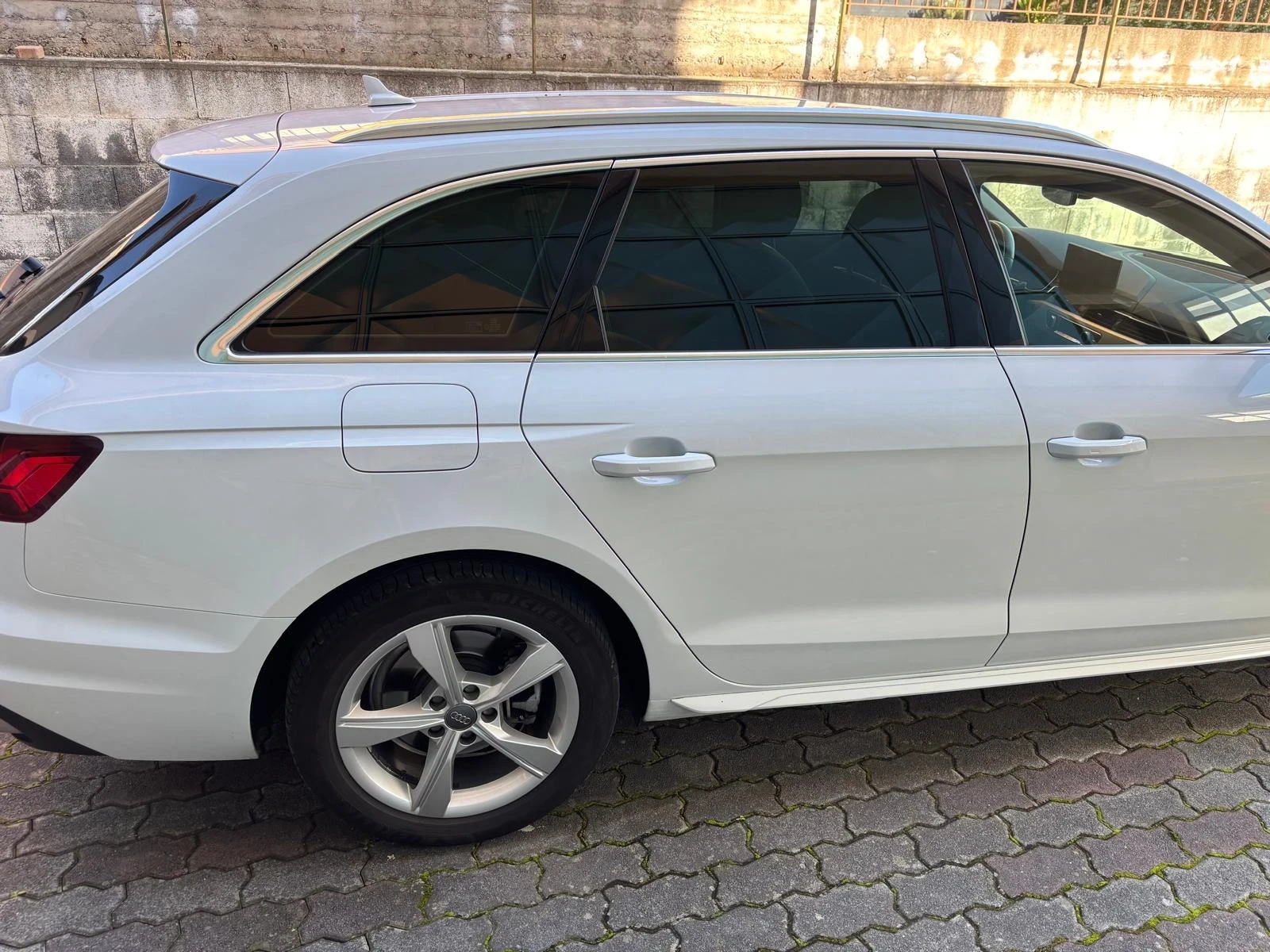 Audi A4 35 TDI S-tronic, снимка 6 - Автомобили и джипове - 54339702