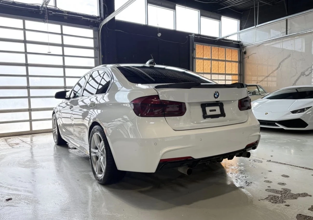 BMW 330 М ПАКЕТ * КАМЕРА * БЕЗ ИНЦИДЕНТИ * LANE ASSIST * , снимка 6 - Автомобили и джипове - 54389320