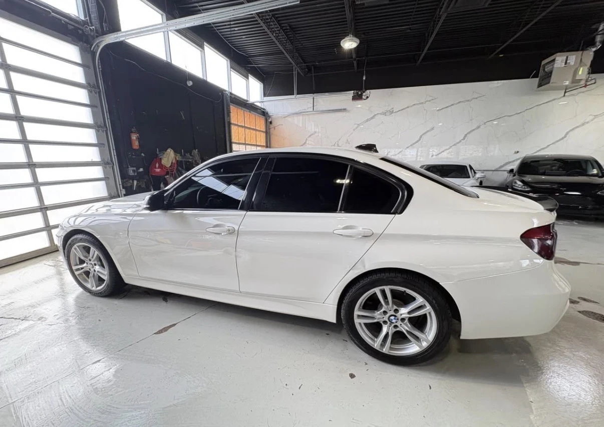 BMW 330 М ПАКЕТ * КАМЕРА * БЕЗ ИНЦИДЕНТИ * LANE ASSIST * , снимка 7 - Автомобили и джипове - 54389320