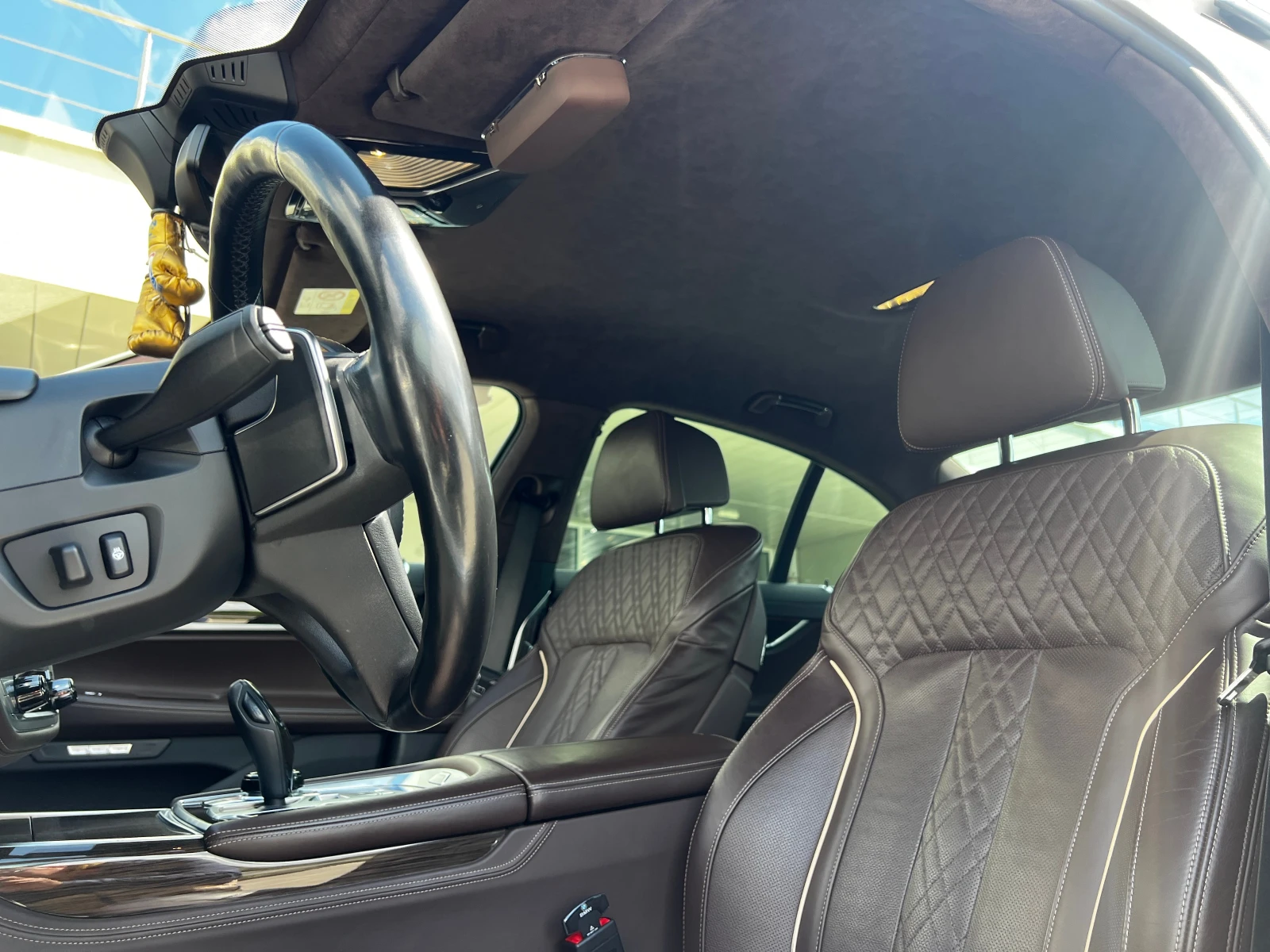 BMW 740 d xDrive, снимка 6 - Автомобили и джипове - 54440649