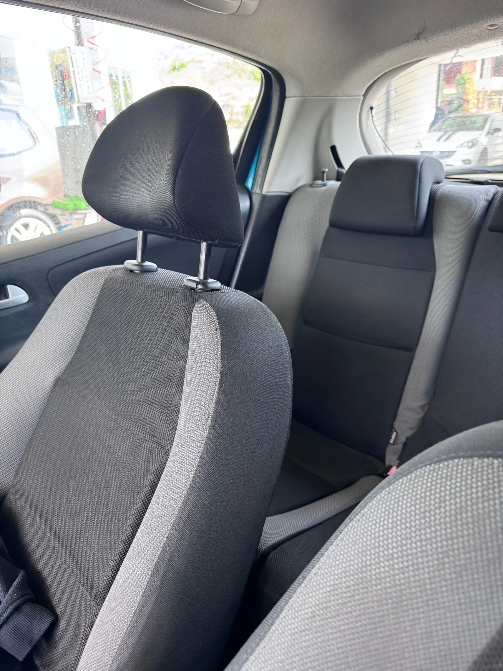 Peugeot 207, снимка 8 - Автомобили и джипове - 54663569