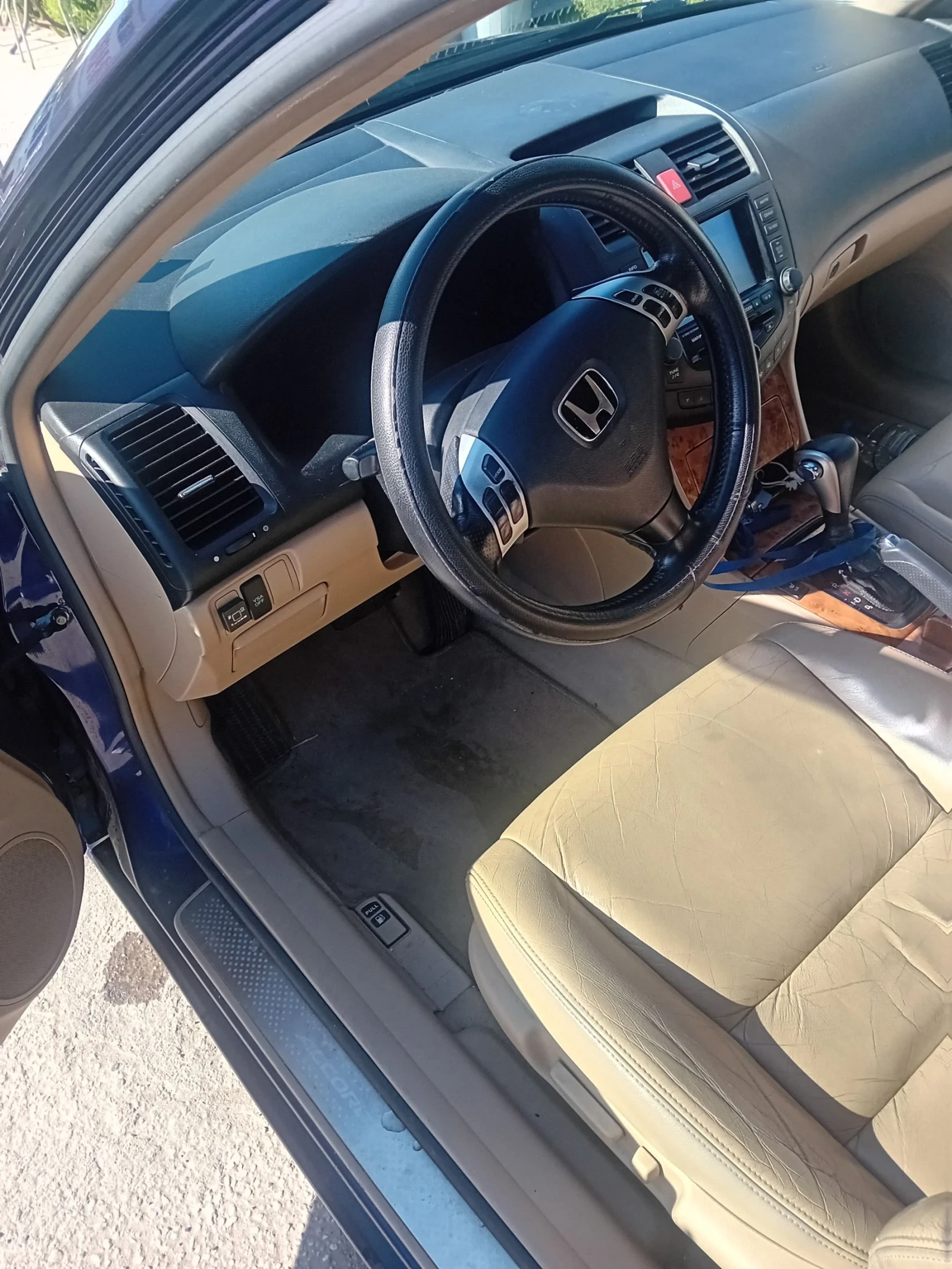 Honda Accord 2.4 v-tec, снимка 6 - Автомобили и джипове - 54943605