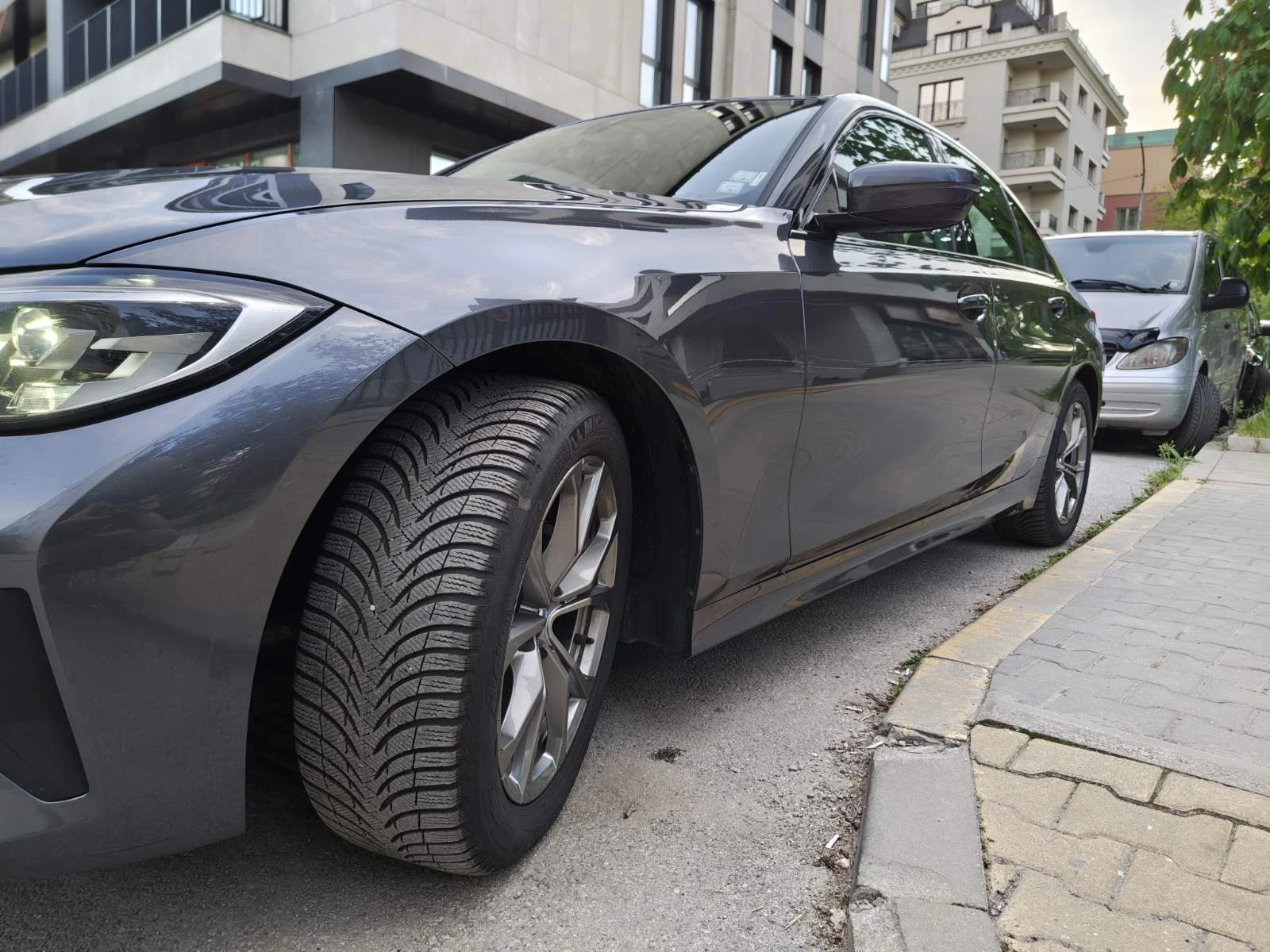 BMW 318 d в Гаранция, снимка 8 - Автомобили и джипове - 55133325