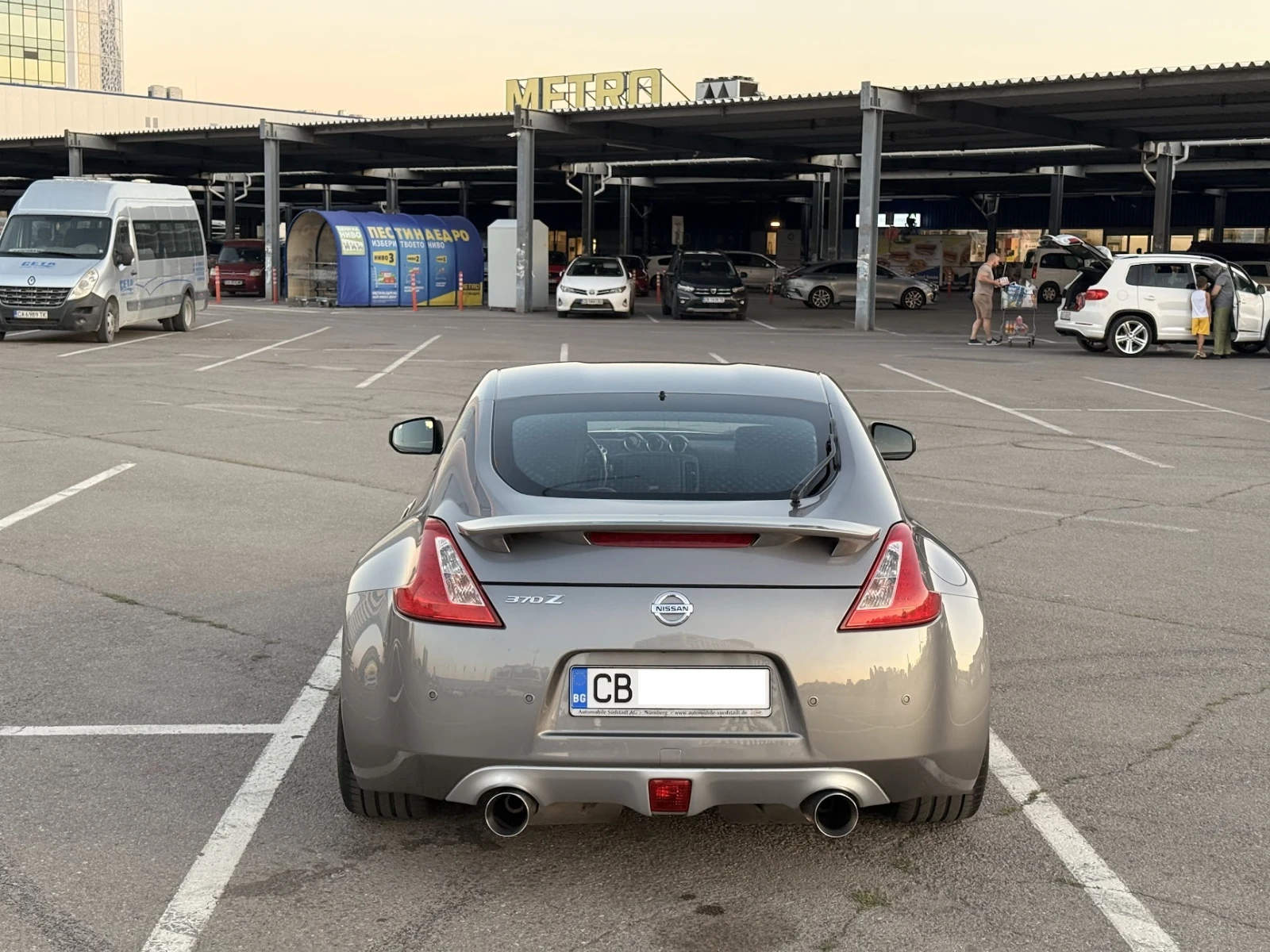 Nissan 370Z Sport, снимка 6 - Автомобили и джипове - 55554843