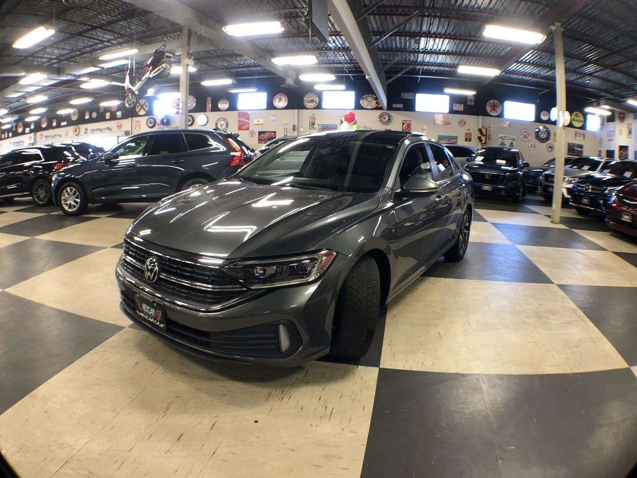 VW Jetta * Highline * CARFAX * ОПЦИЯ ЗА ФИНАНСИРАНЕ * , снимка 3 - Автомобили и джипове - 56084250