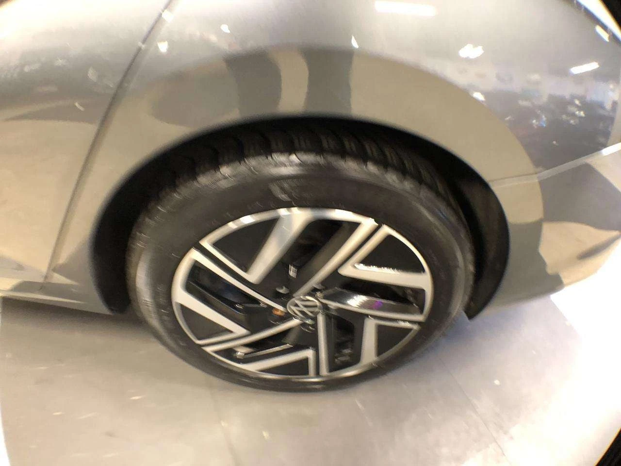VW Jetta * Highline * CARFAX * ОПЦИЯ ЗА ФИНАНСИРАНЕ * , снимка 10 - Автомобили и джипове - 56084250