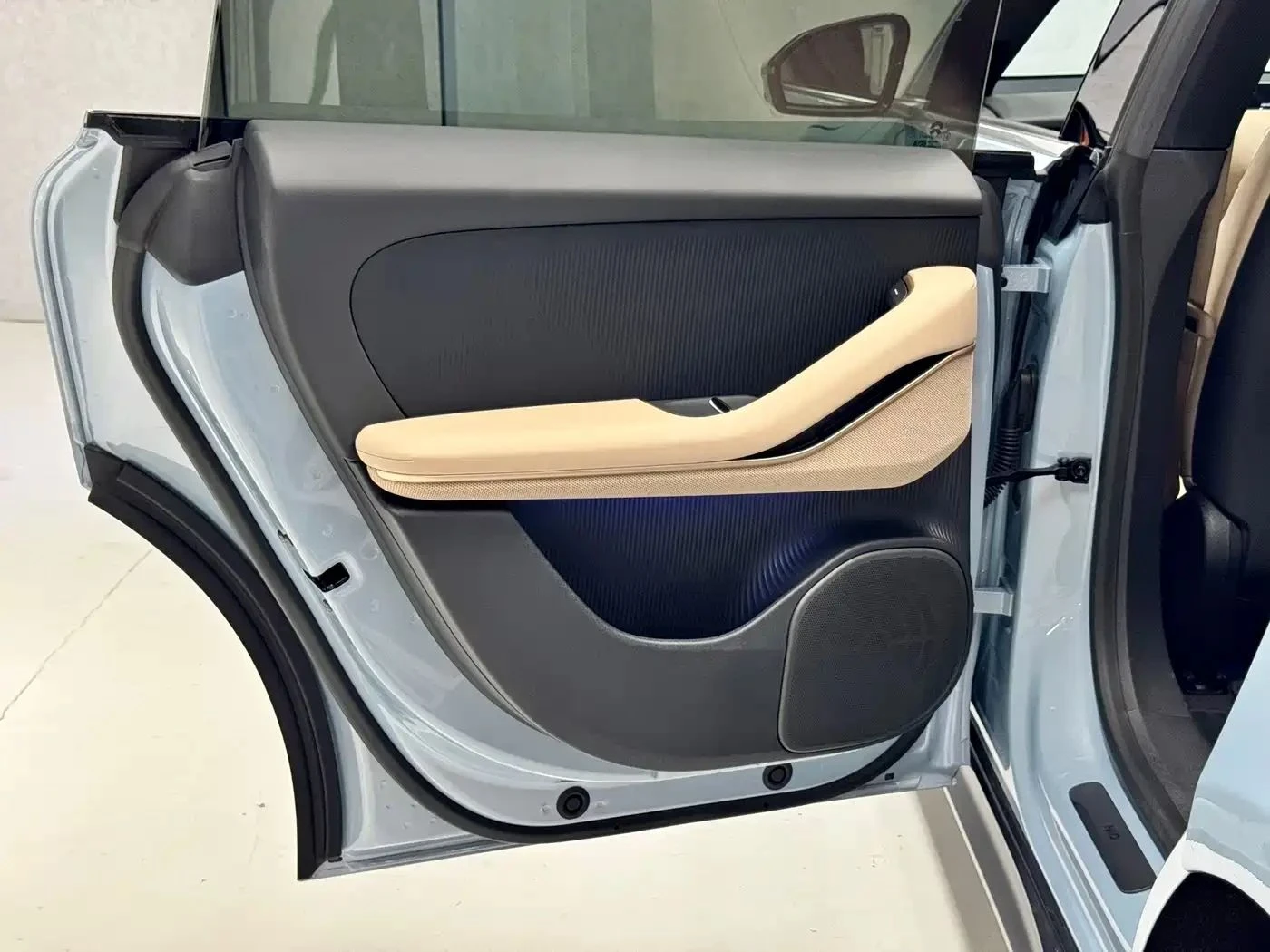 NIO ET5 | Mobile.bg � ����������� 11