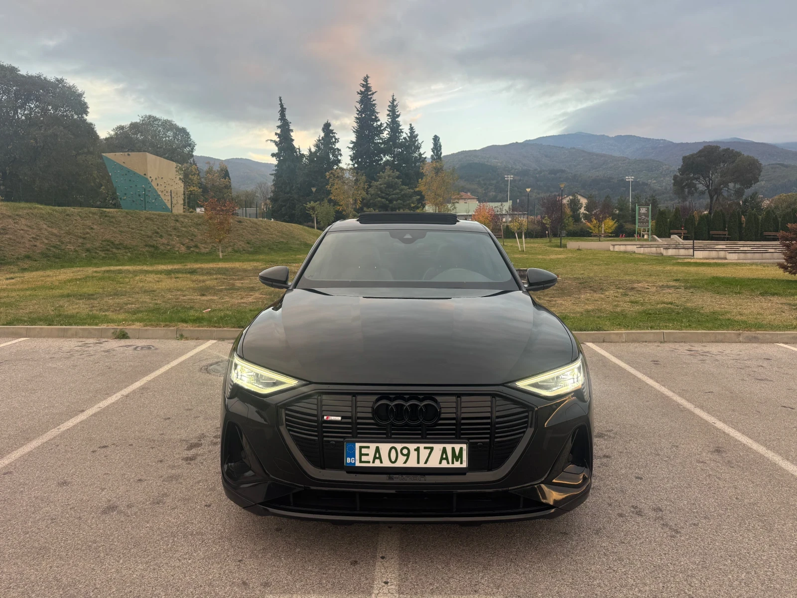 Audi E-Tron 50 Sportback 3xS-Line* ShadowLine* B&O* Panorama | Mobile.bg � ����������� 7