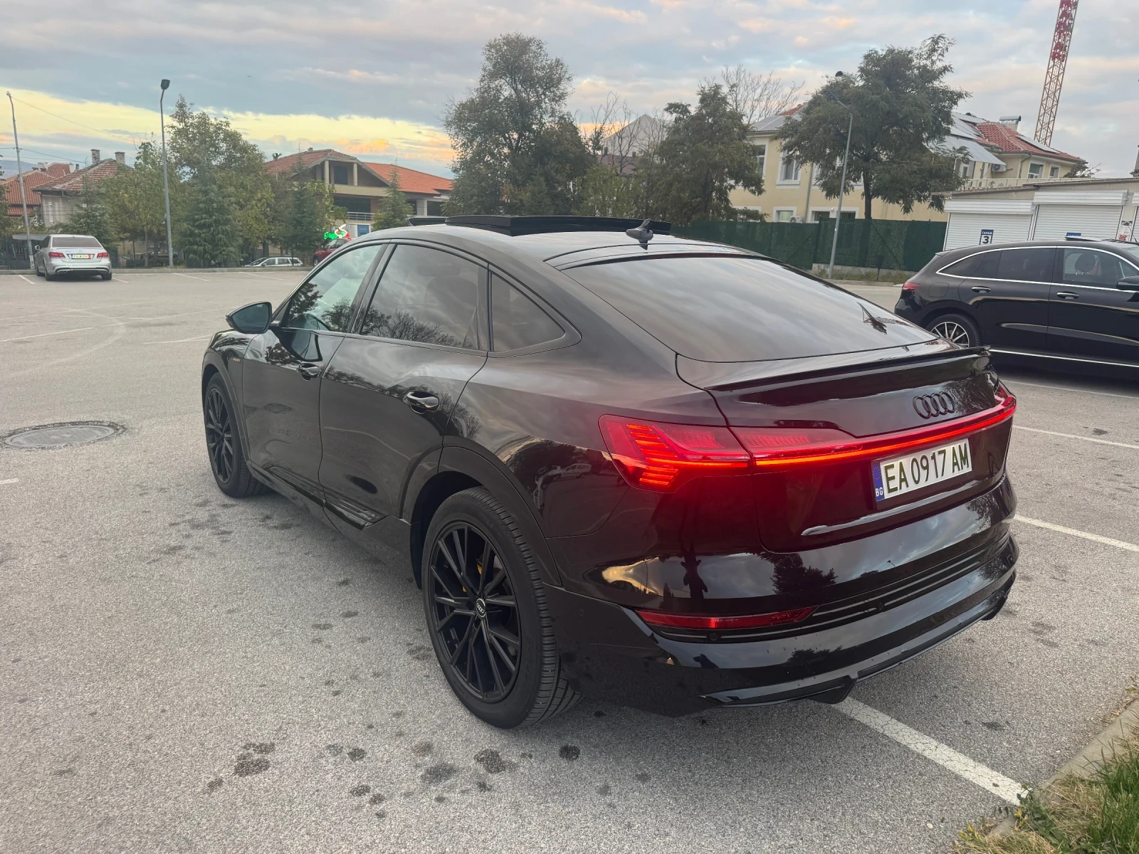Audi E-Tron 50 Sportback 3xS-Line* ShadowLine* B&O* Panorama | Mobile.bg � ����������� 4