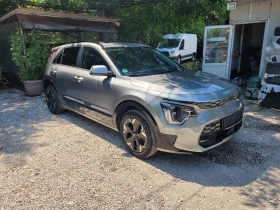 Kia Niro 65 KWh, снимка 17