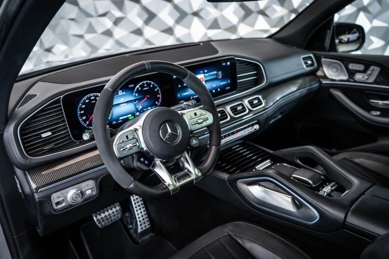Mercedes-Benz GLE 53 4MATIC AMG 4M+ * Burmester* Лизинг* Carbon* NightPack* Pa, снимка 8 - Автомобили и джипове - 52233314