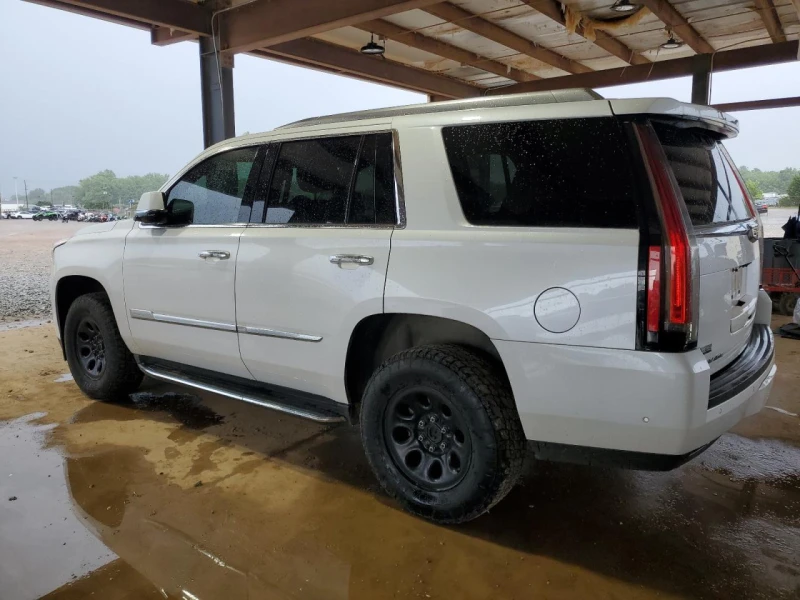Cadillac Escalade LUXURY AWD/* АВТОКРЕДИТ, снимка 2 - Автомобили и джипове - 52523188