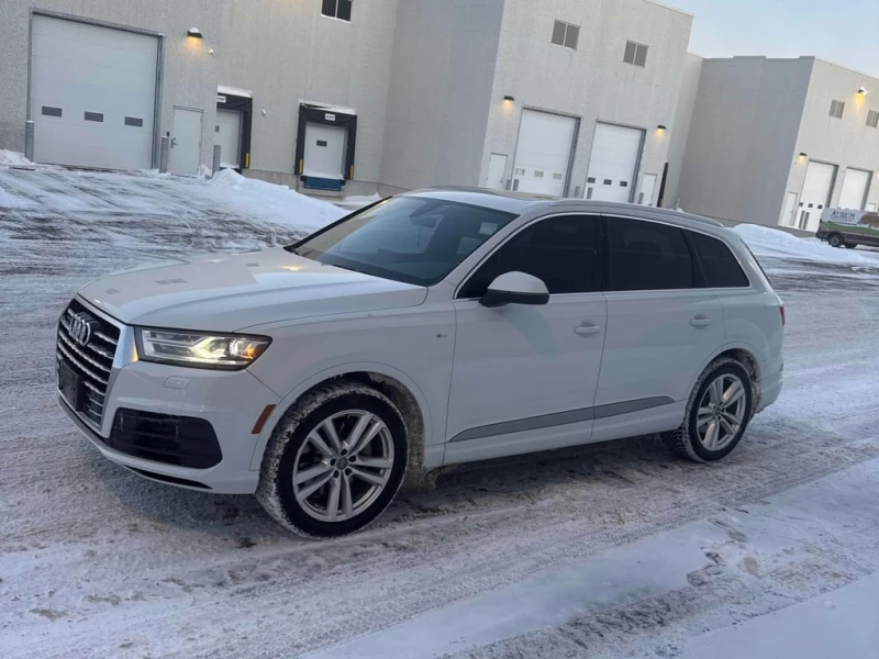 Audi Q7 * 3.0T Progressiv * CARFAX * ЦЕНА ДО БГ, снимка 3 - Автомобили и джипове - 53305020