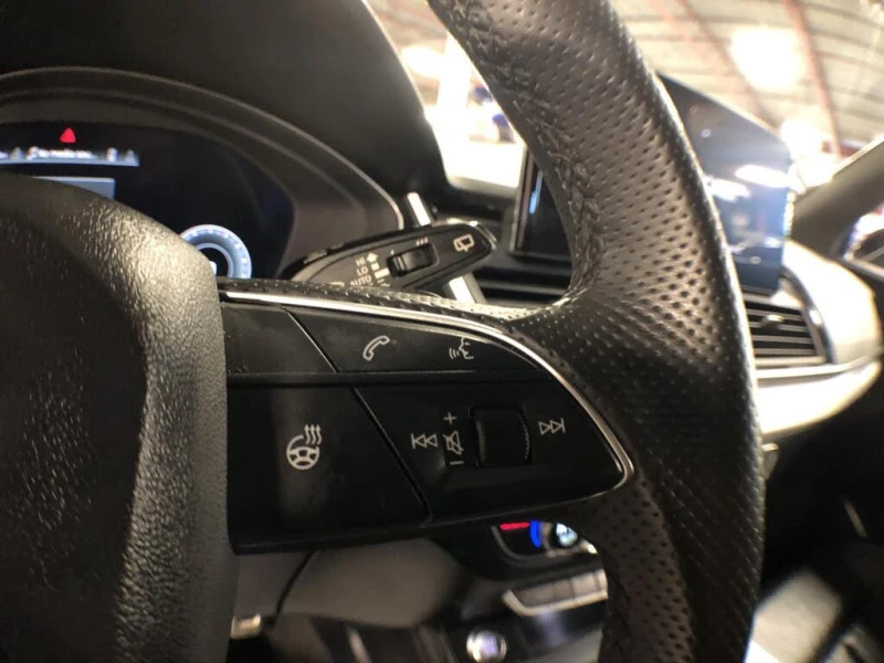 Audi Q5 Premium Plus* Sportback* АвтоКредит* (ЦЕНА ДО БГ), снимка 10 - Автомобили и джипове - 53375444