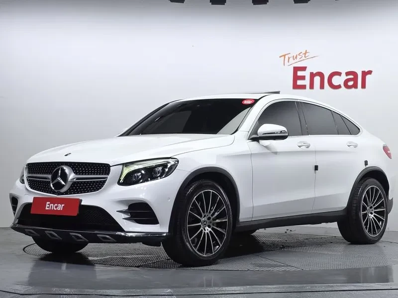 Mercedes-Benz GLC 300 4Matic Amg Line Coupe