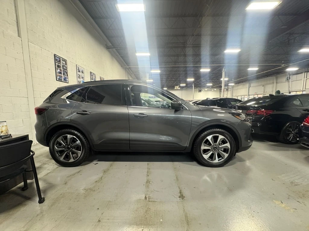 Ford Escape * Platinum * CARFAX * БЕЗ ПЪРВОНАЧАЛНА ВНОСКА - изображение 3