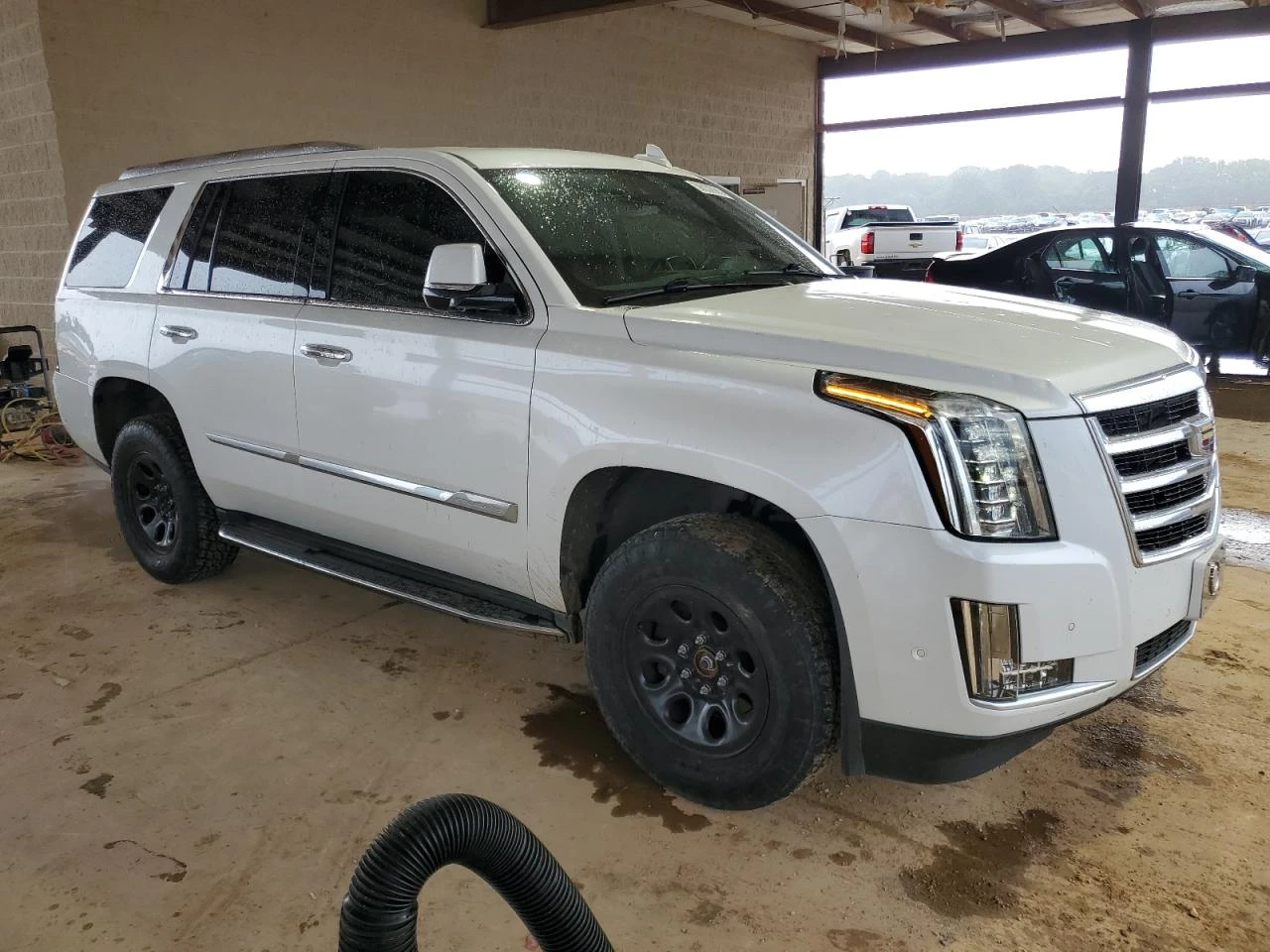 Cadillac Escalade LUXURY AWD/* АВТОКРЕДИТ - изображение 4
