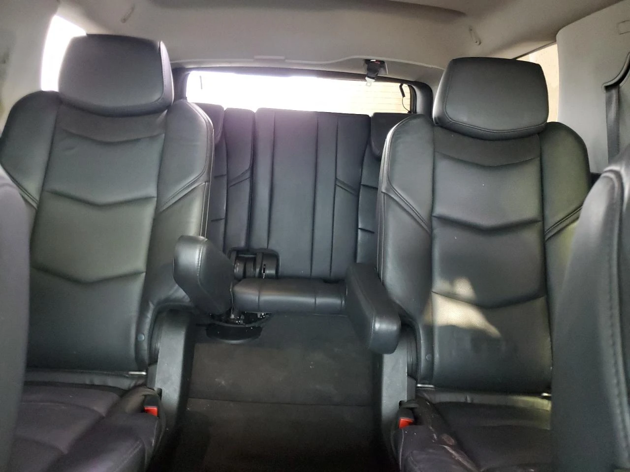 Cadillac Escalade LUXURY AWD/* АВТОКРЕДИТ - изображение 10