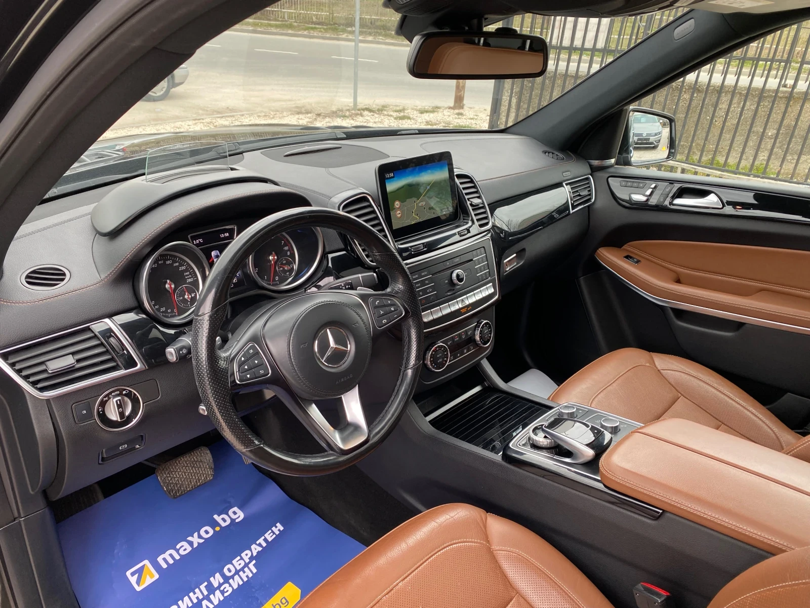 Mercedes-Benz GLS 500  ! AMG/7MESTA/TVx3/DISTR/360CAM/ОБДУХ/PANO/, снимка 8 - Автомобили и джипове - 53583493