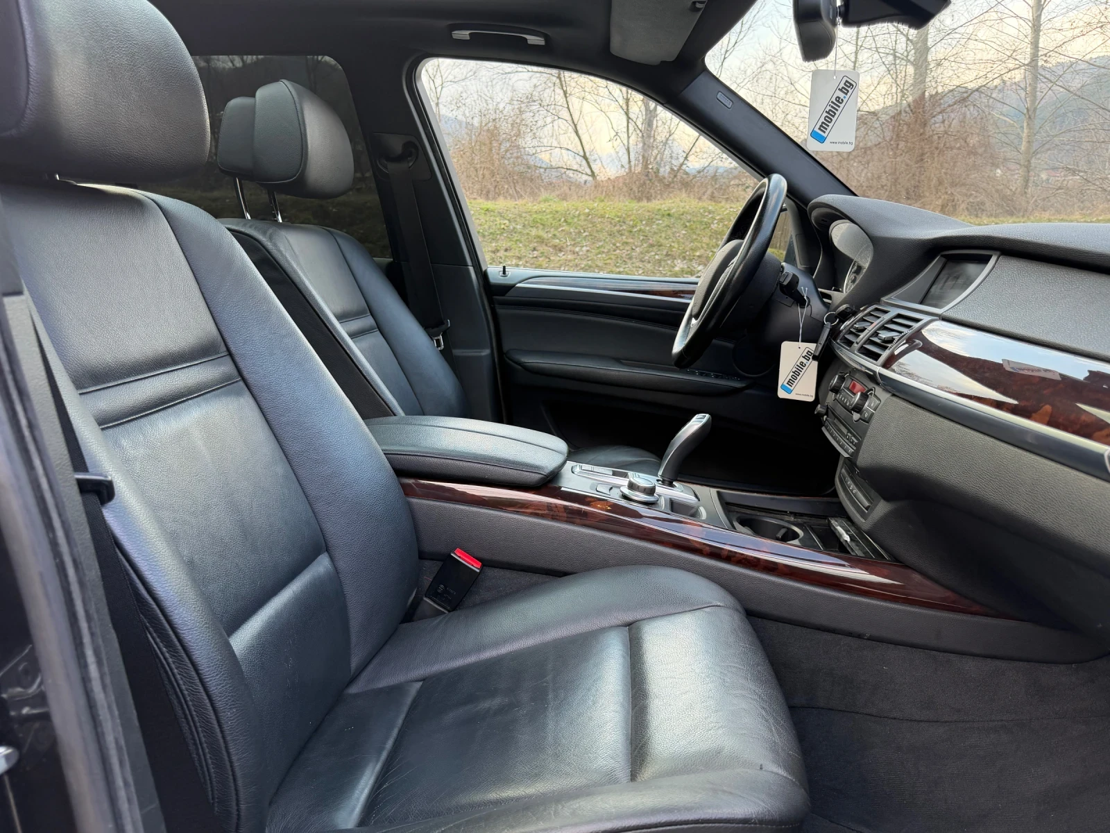 BMW X5 3.0D 235кс Много Запазен, снимка 16 - Автомобили и джипове - 53725459