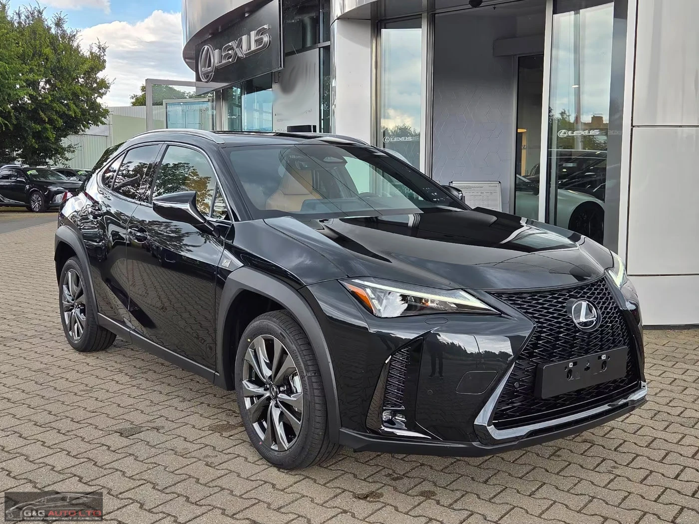Lexus UX 300h НОВ!/F-SPORT/199HP/NAVI/LED/CAM/KLESS/CPLAY/916g | Auto.bg — изображение 1