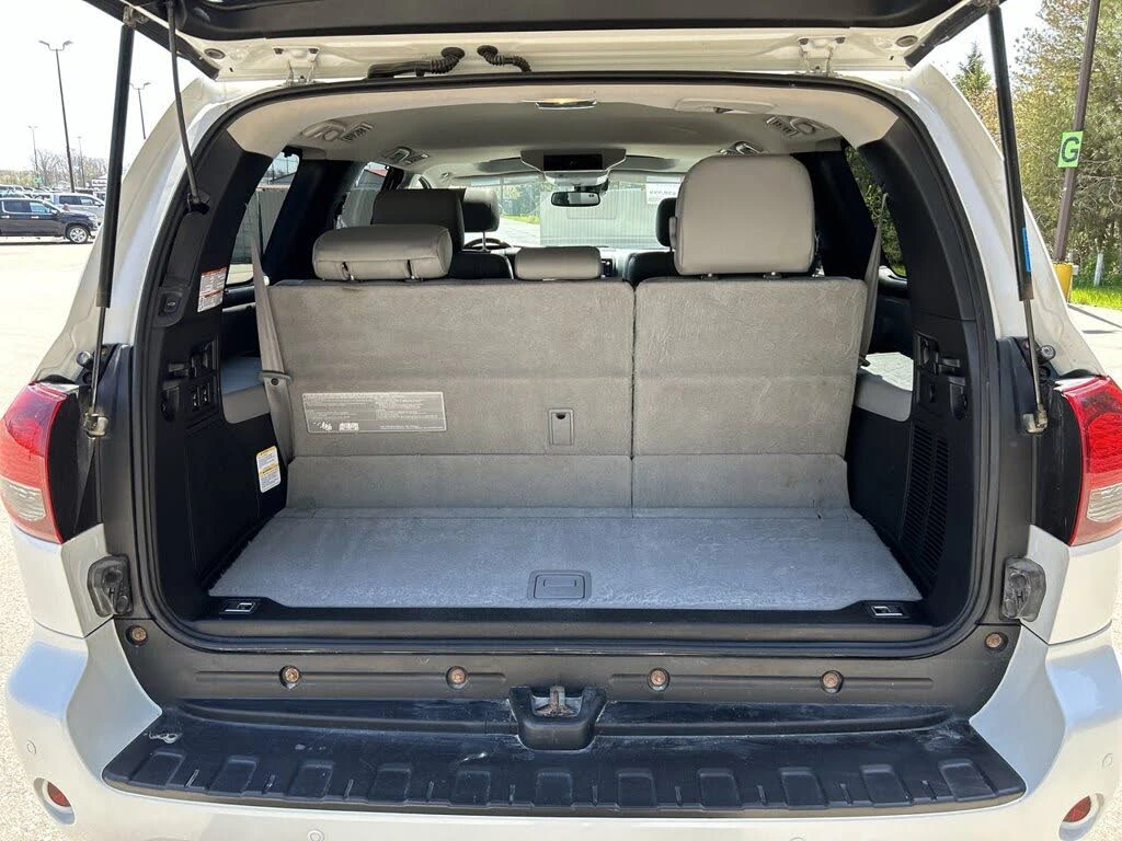 Toyota Sequoia PLATINUM* JBL* ПОДГРЕВ* ОБДУХВАНЕ* КАМЕРА* , снимка 9 - Автомобили и джипове - 54457465