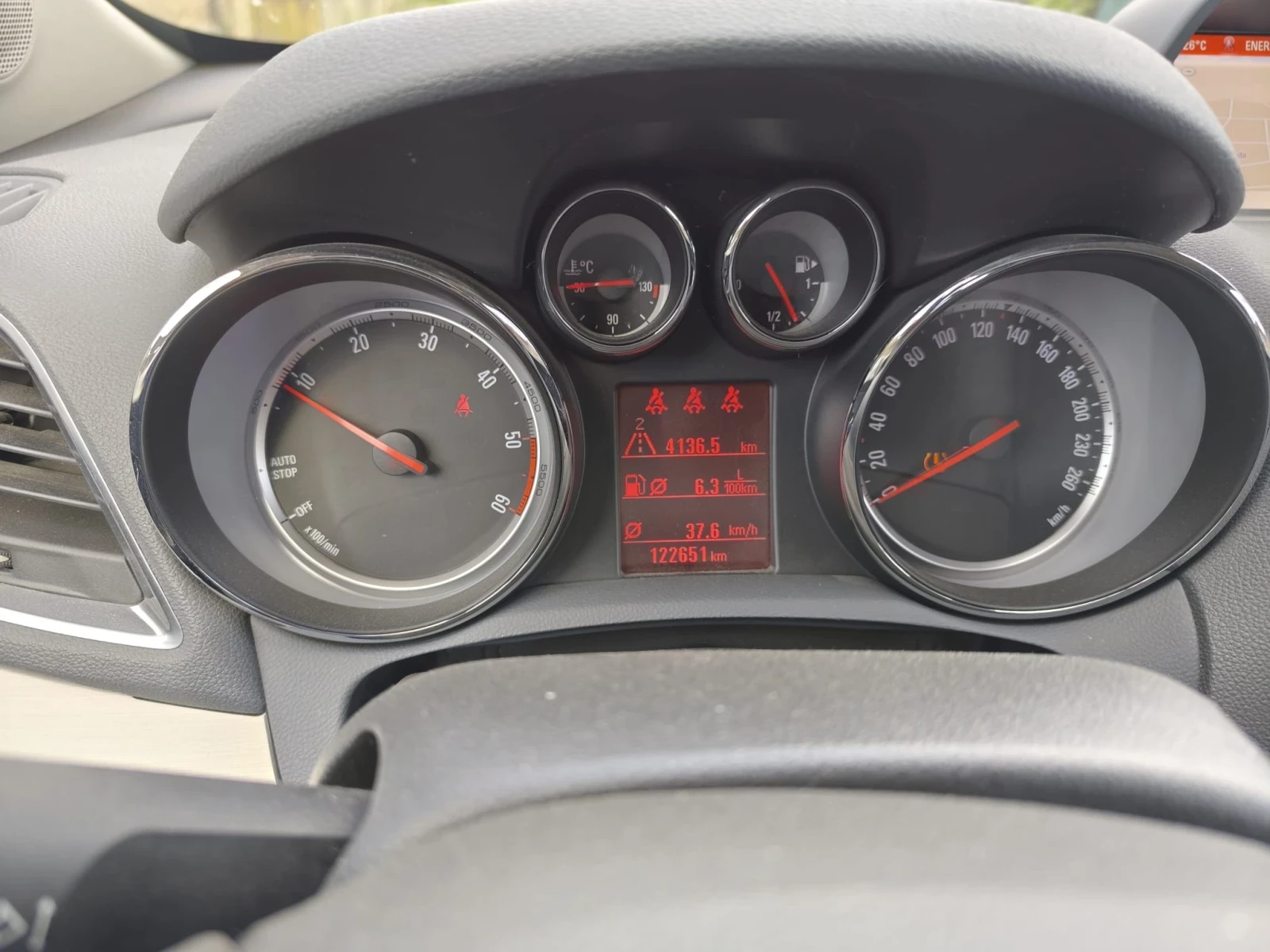Opel Mokka, снимка 11 - Автомобили и джипове - 54556794