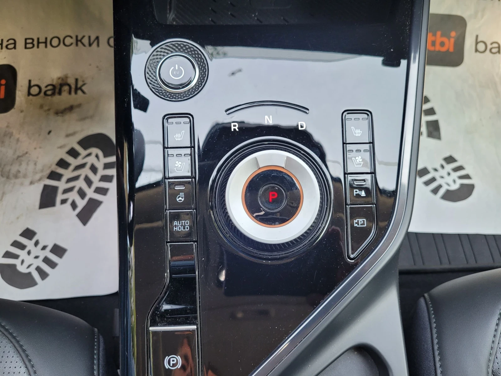 Kia Niro 65 KWh, снимка 12 - Автомобили и джипове - 55394076