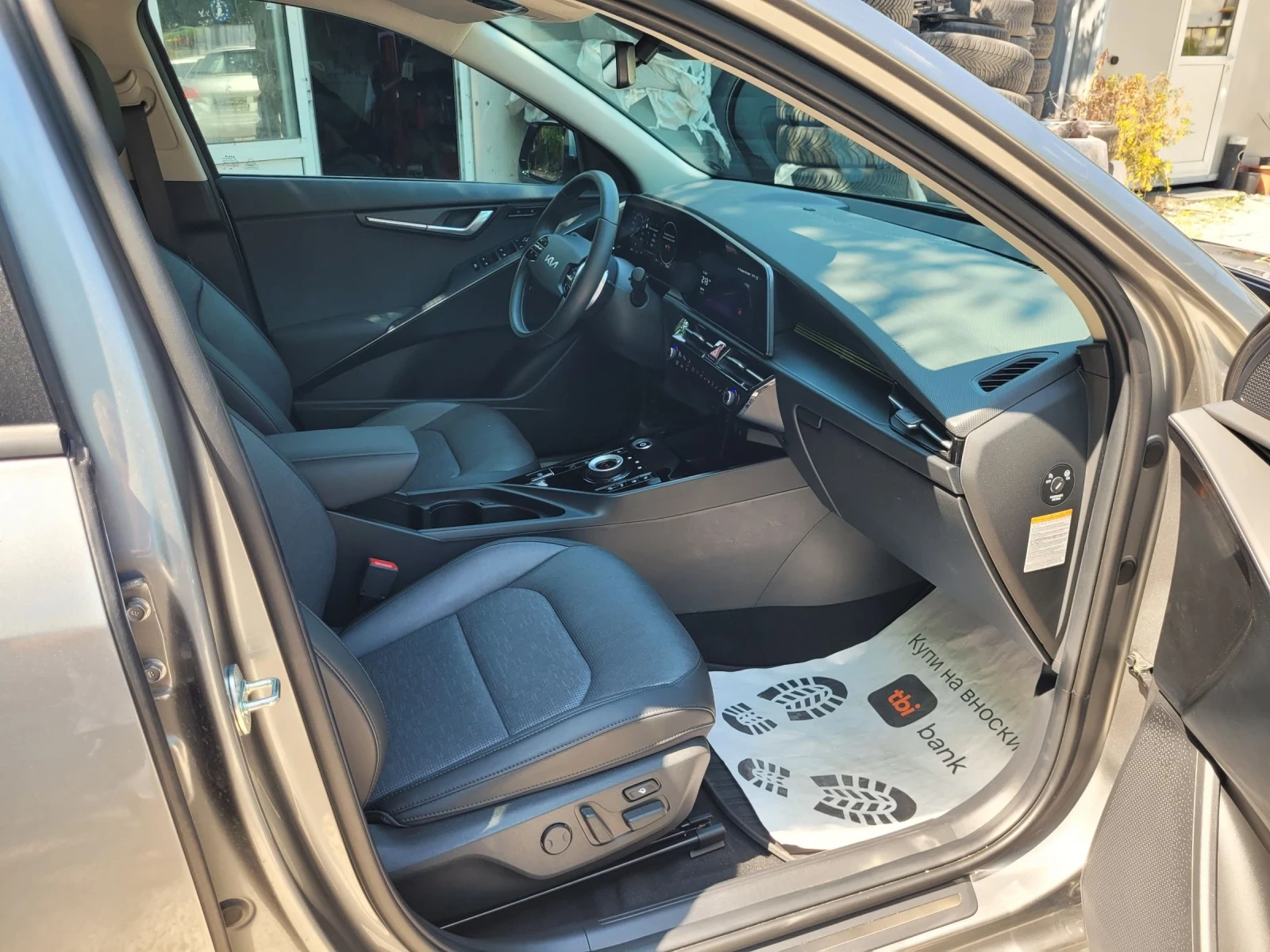 Kia Niro 65 KWh, снимка 7 - Автомобили и джипове - 55394076