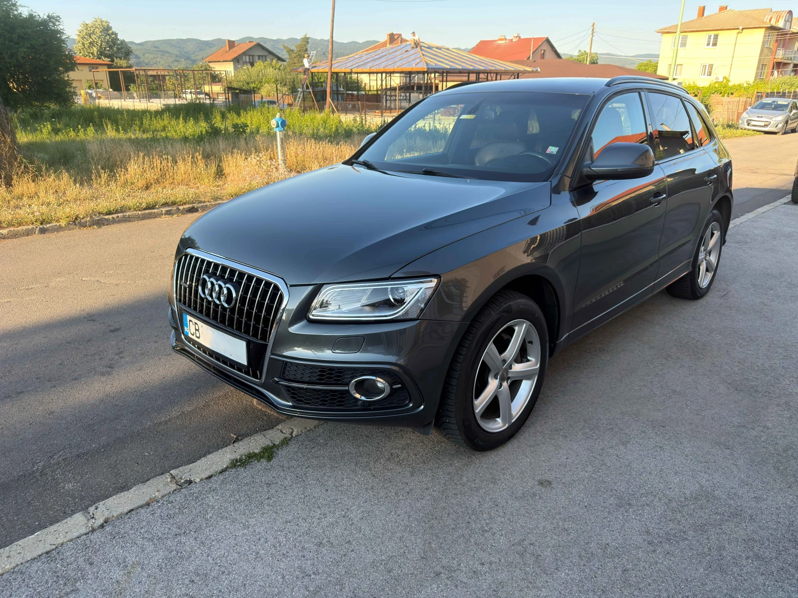 Audi Q5 2.0 TDI QUATTRO, снимка 2 - Автомобили и джипове - 55528420