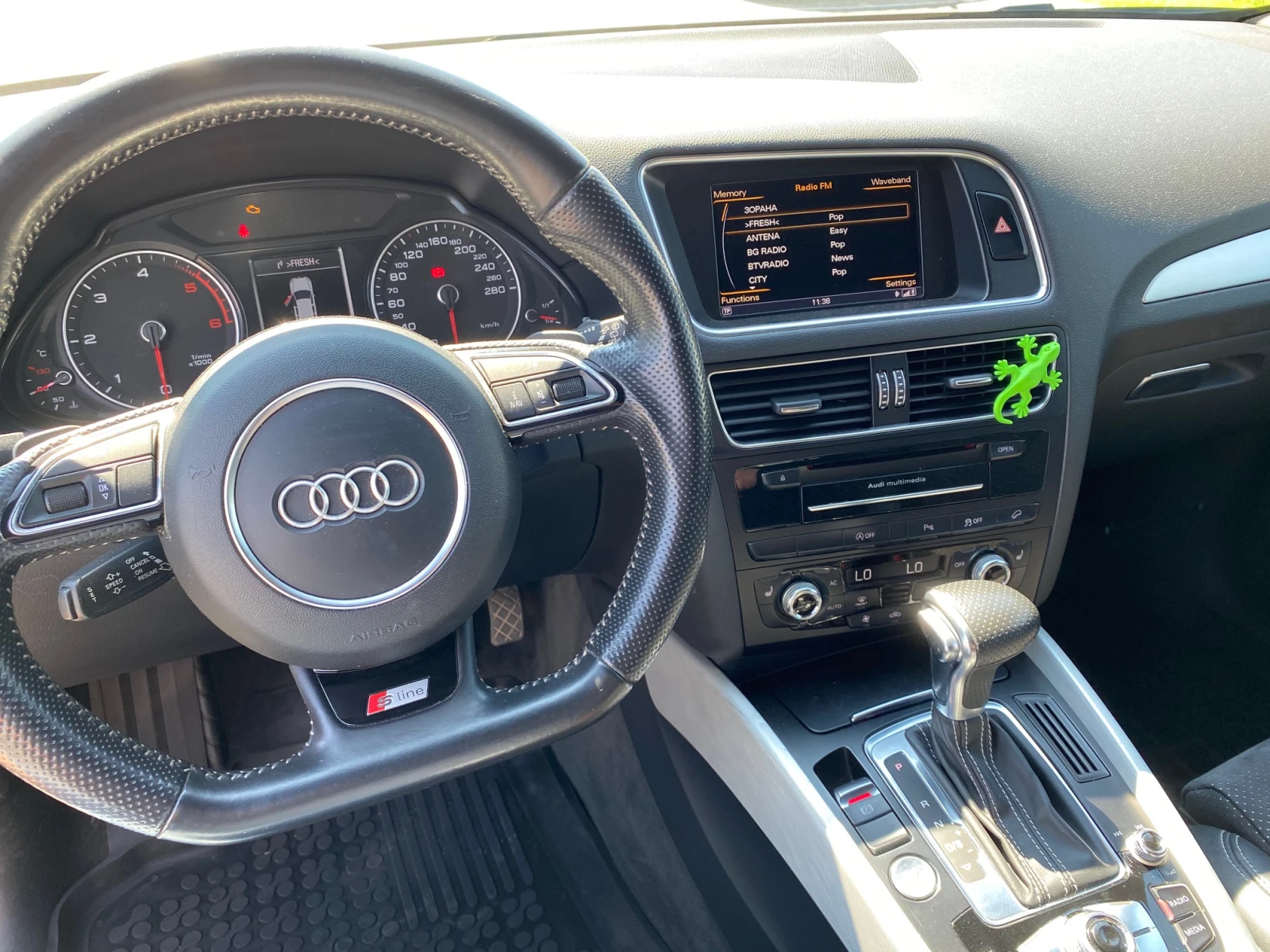 Audi Q5 2.0 TDI QUATTRO, снимка 8 - Автомобили и джипове - 55528420