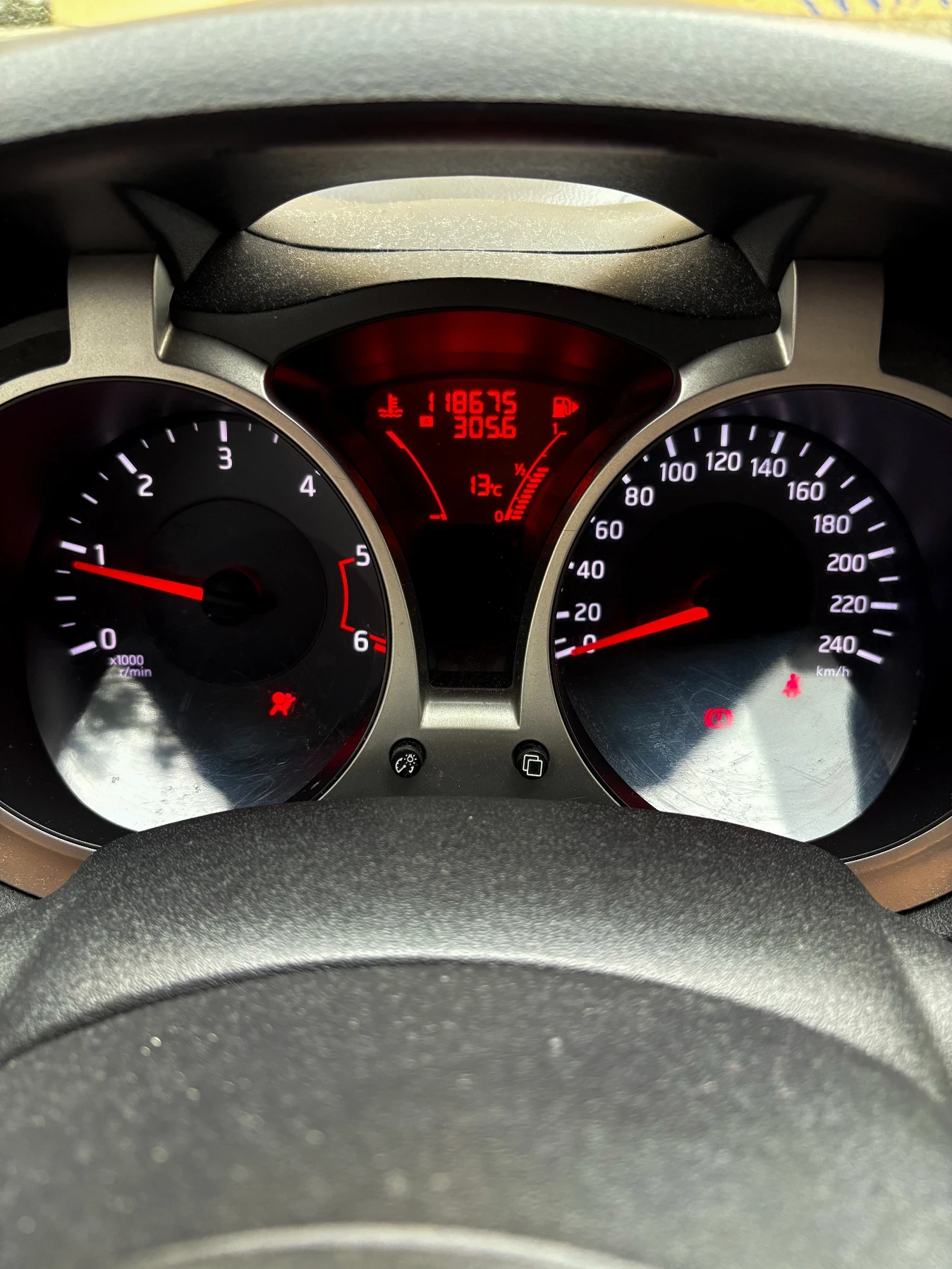 Nissan Juke, снимка 9 - Автомобили и джипове - 55904814