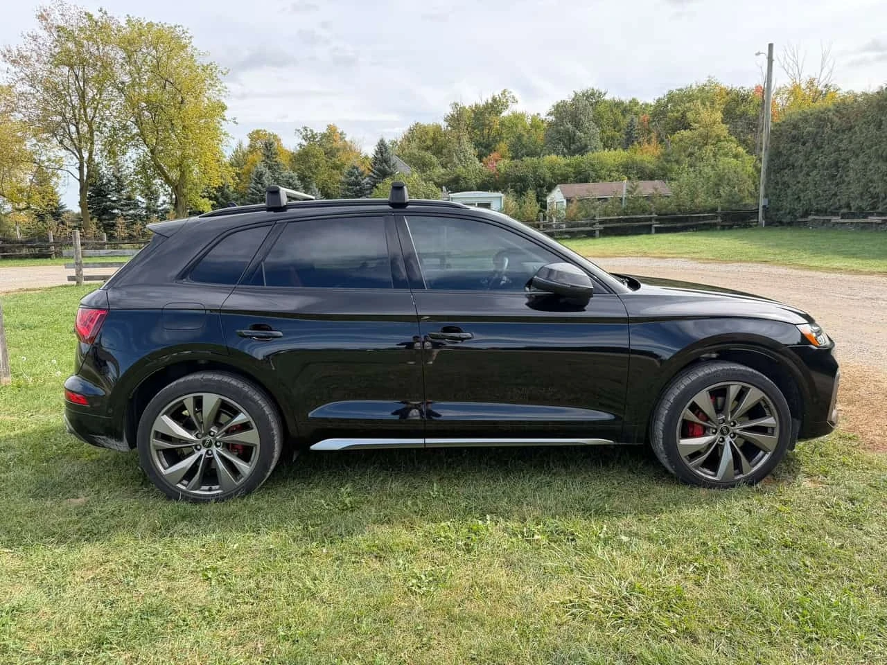 Audi SQ5 * Technik * АВТОКРЕДИТ БЕЗ ПЪРВОНАЧАЛНА ВНОСКА* , снимка 3 - Автомобили и джипове - 56334813