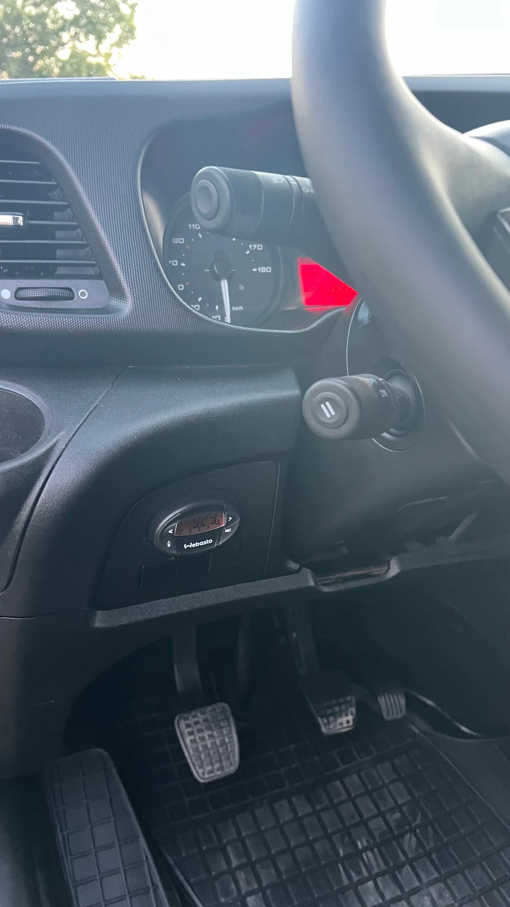 Iveco 35c15 7 места клима двойна гума 3.10х2.05  - изображение 10