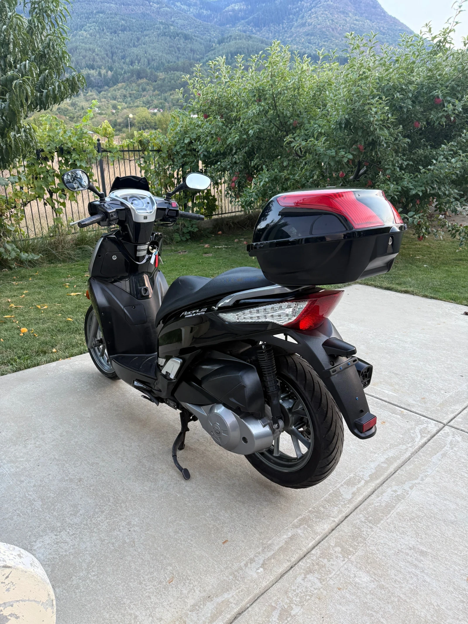 Kymco People ABS 5000 km 2017, снимка 5 - Мотоциклети и мототехника - 56132987
