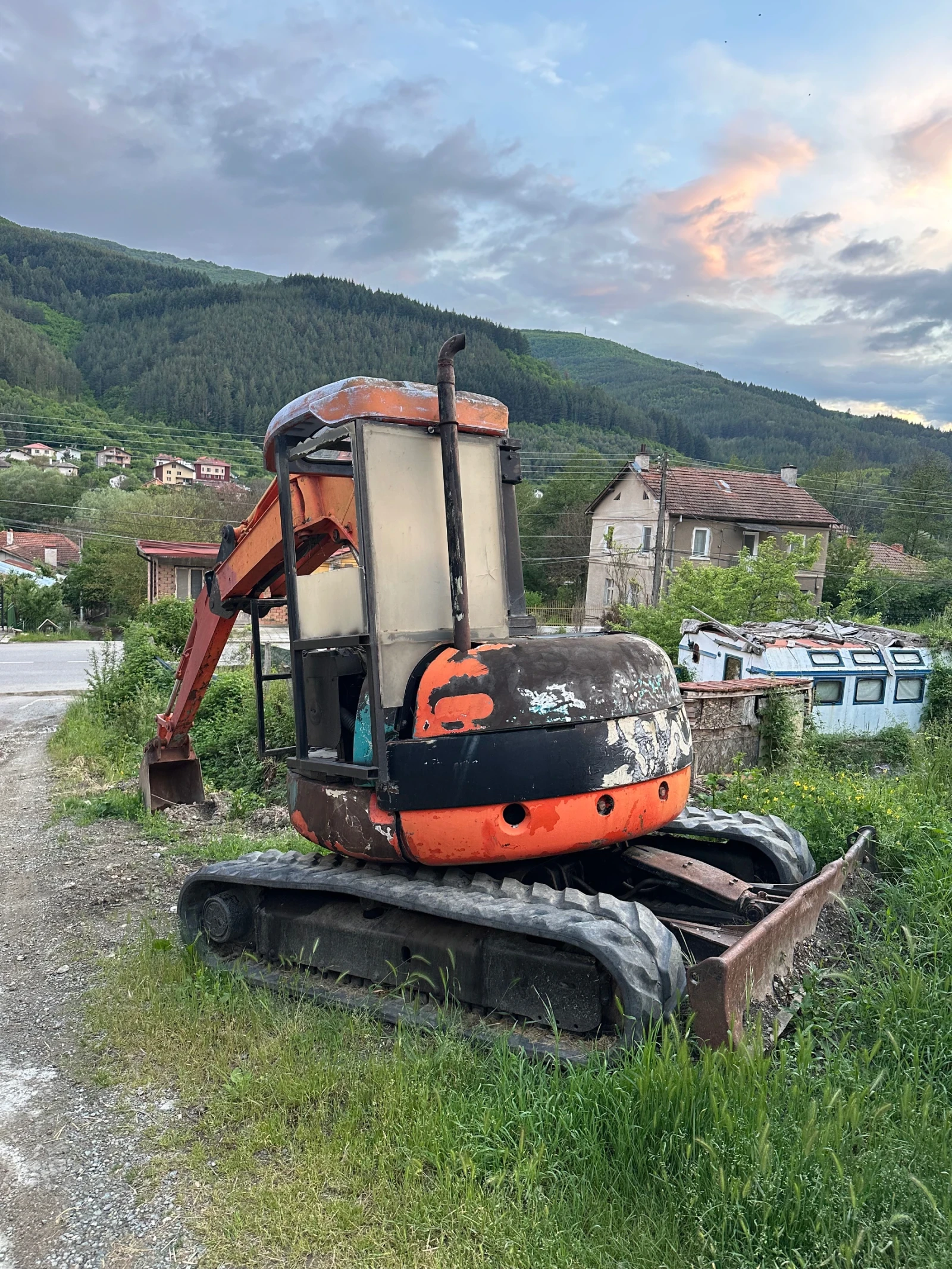Багер Kobelco SK55UR