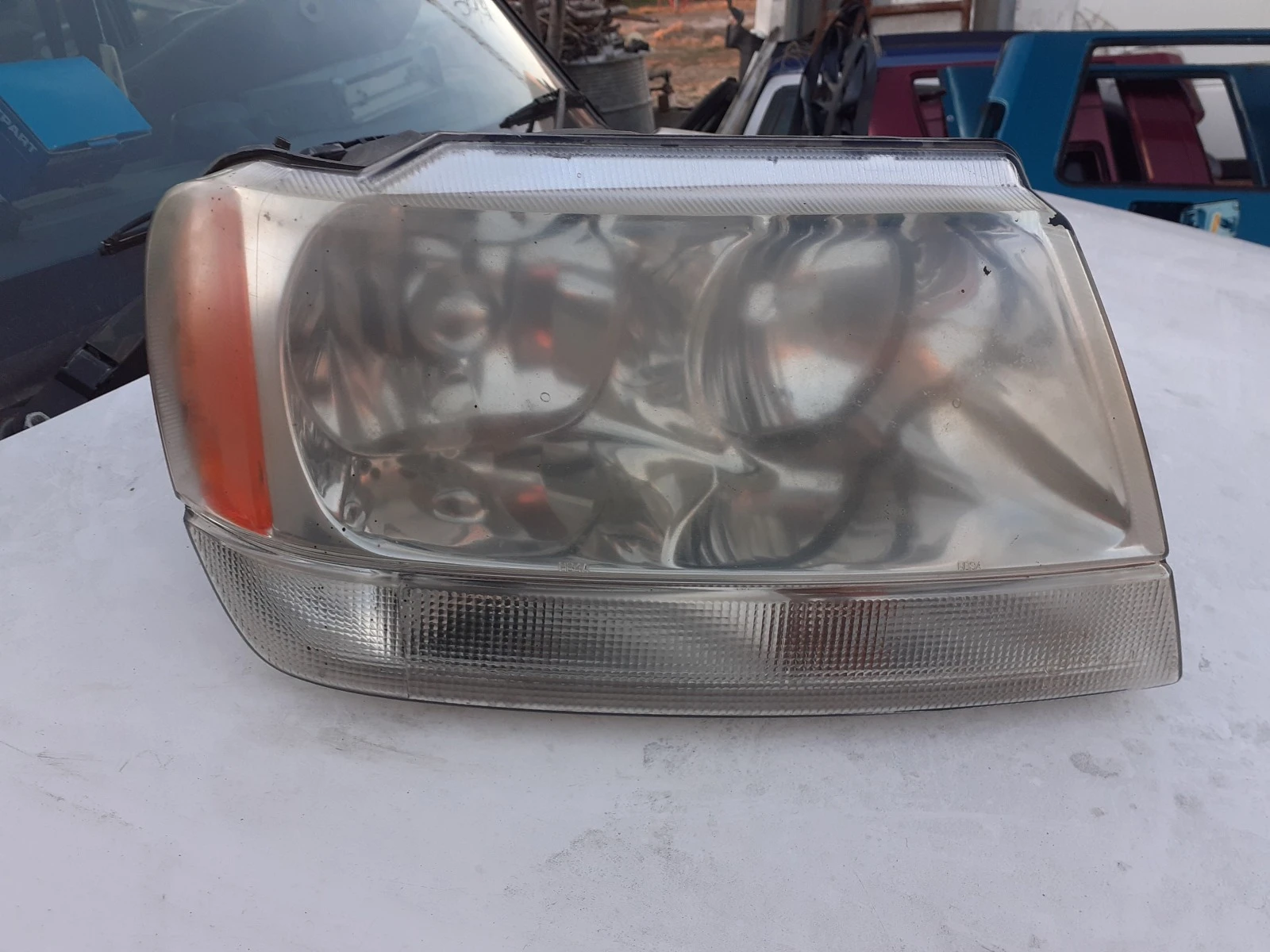      3.1 2000.  | Mobile.bg   4