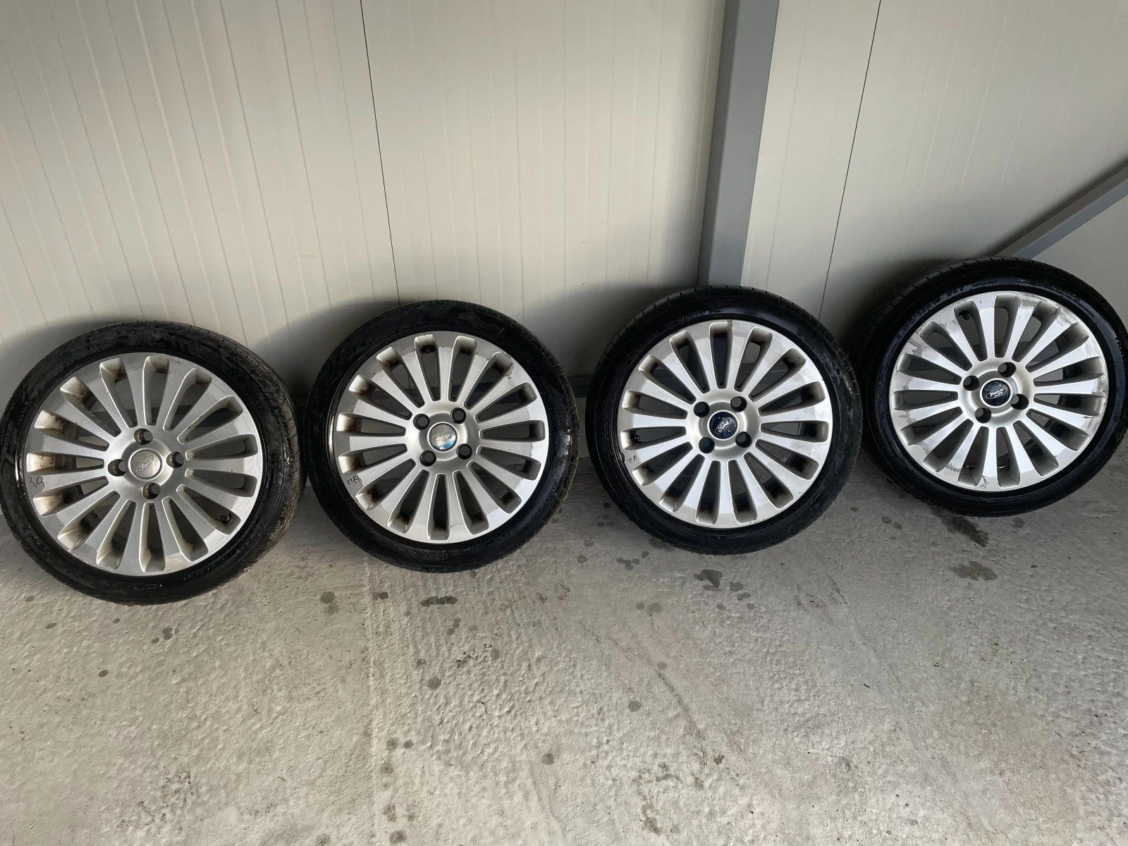 ���� � ������ 195/45R16 �� Ford | Mobile.bg � ����������� 1