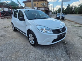Обява за продажба на Dacia Sandero 1.4i 75k.s.GAS ~5 300 лв. - изображение 1