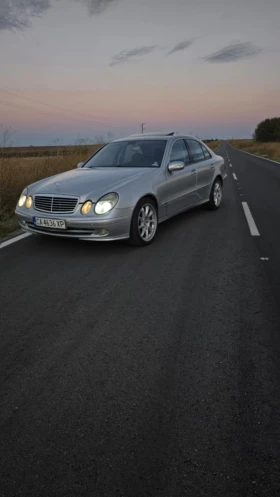  Mercedes-Benz E 320