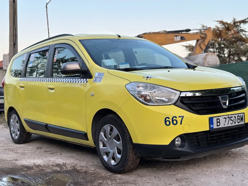 Dacia Lodgy 1.6, снимка 2 - Автомобили и джипове - 47012937