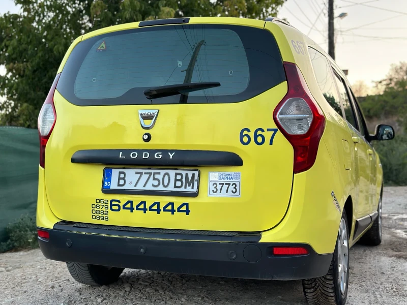 Dacia Lodgy 1.6, снимка 4 - Автомобили и джипове - 47012937