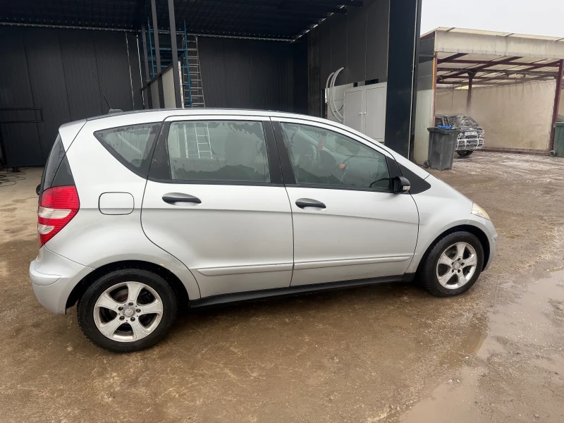 Mercedes-Benz A 180, снимка 4 - Автомобили и джипове - 48751447