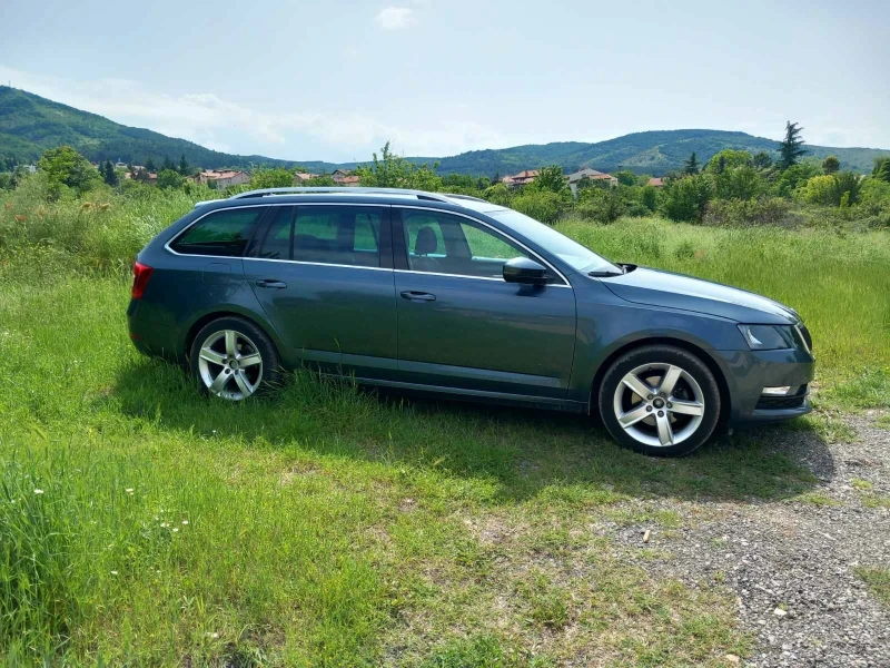 Skoda Octavia, снимка 7 - Автомобили и джипове - 52210491